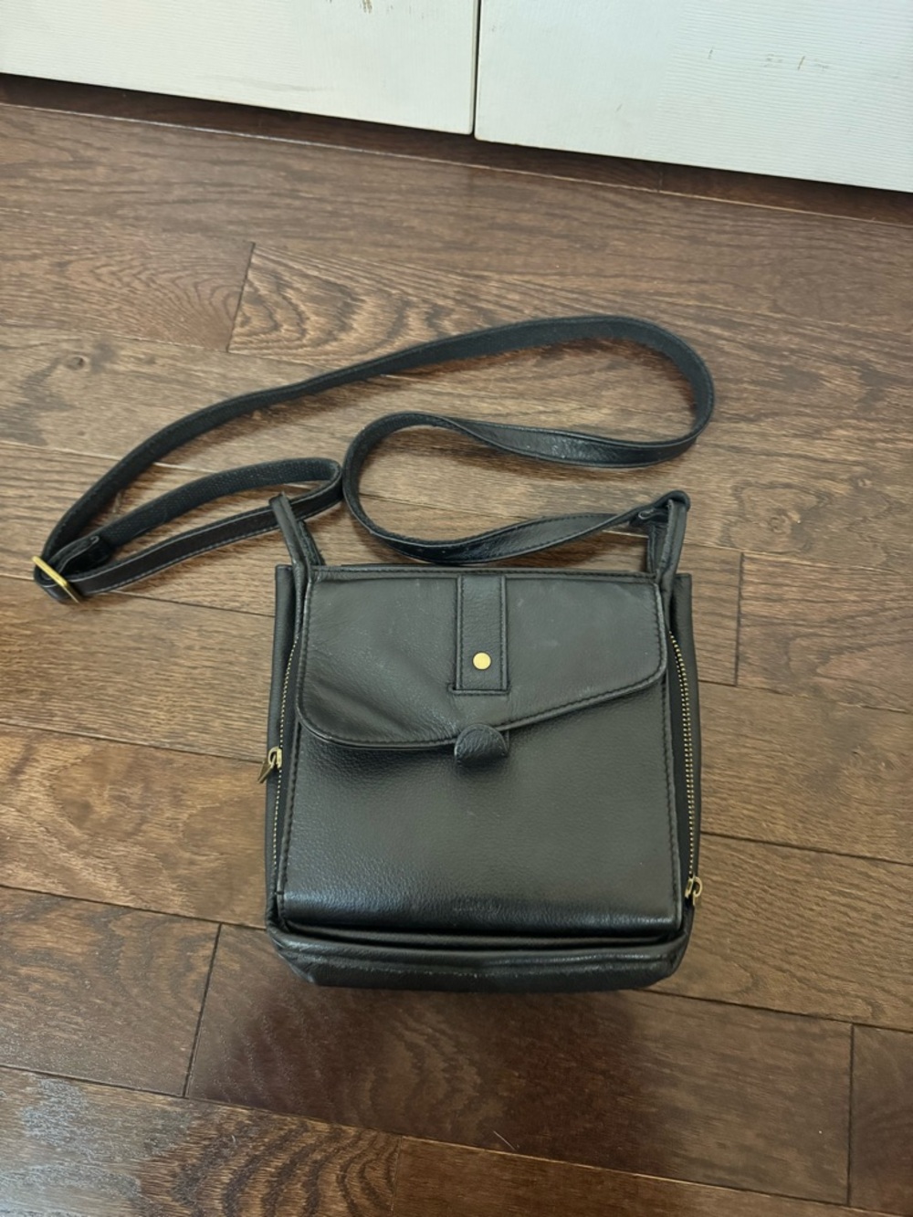 Classic Black Crossbody Men's Leather Bag